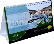 Перекидной настольный календарь с листа А4 компании OLIVELINE